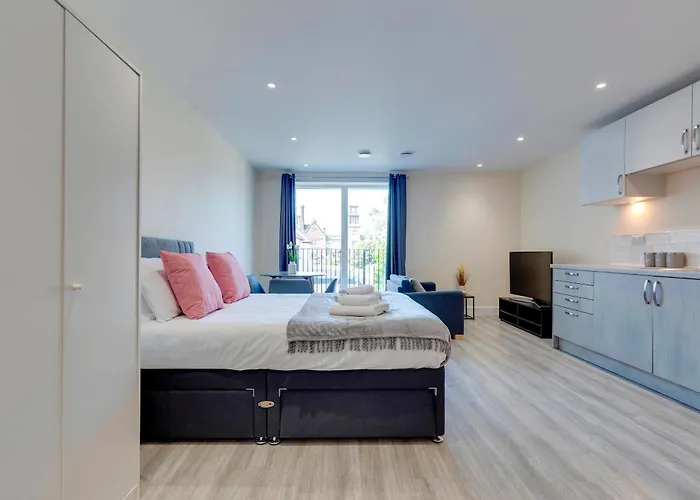 Spacious Comfortable And Modern Studio Unit Pass The Keys